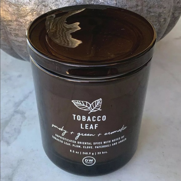DW HOME CANDLE TOBACCO LEAF RICHLY SCENTED NEW - Picture 3 of 4